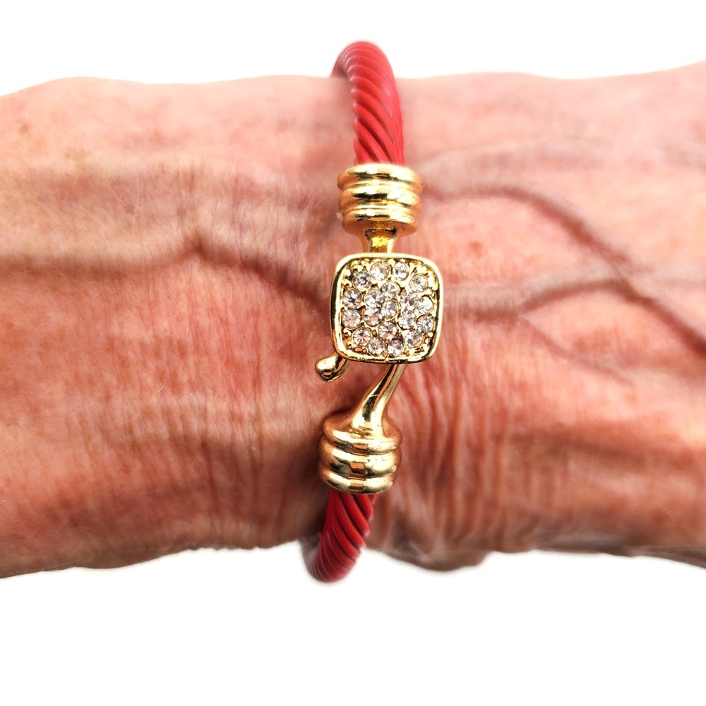 Vintage Red Cable Bracelet Rhinestone Hook Clasp Gold Tone 6.5"